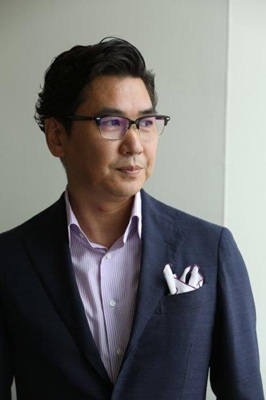代表 中込章夫